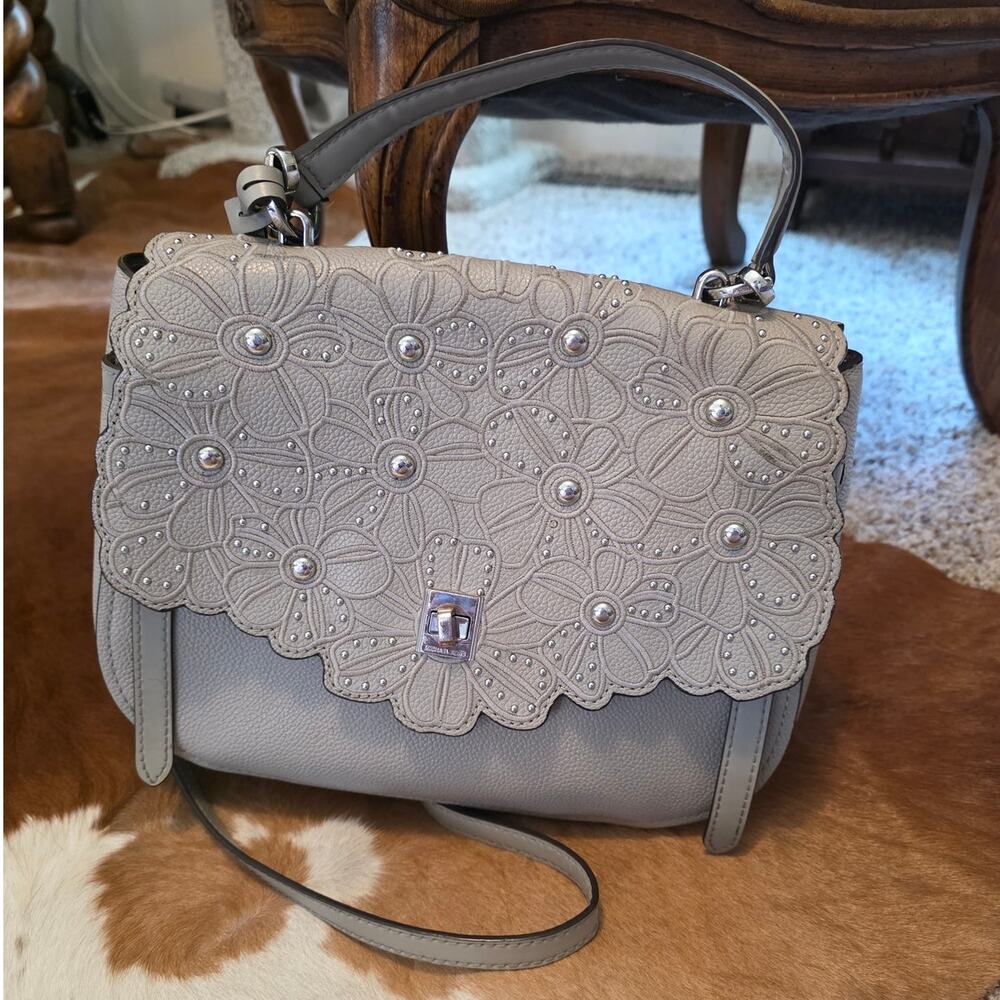 Michael Kors Cassie Gray Pebbled Leather & Silver Studded Flowers Satchel READ - Picture 2 of 16